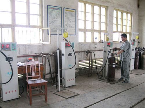 肥城金火焰工業(yè)燃?xì)庥邢薰九c您分享二氧化碳